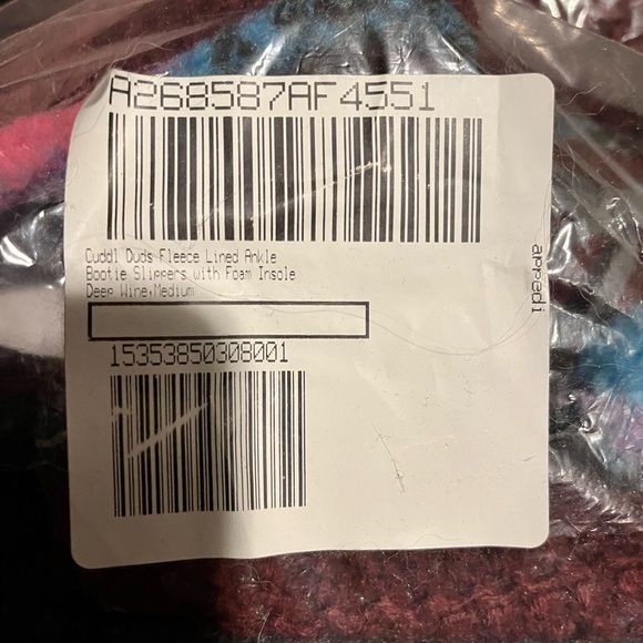 Cuddl Duds, fleece lined ankle, Bootie Slippers with Foam Insole. Deep Wine - Picture 3 of 4